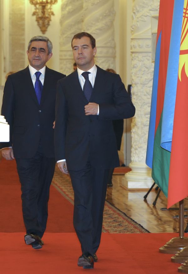 Russian, Armenian leaders to discuss trade, military cooperation - Sputnik International