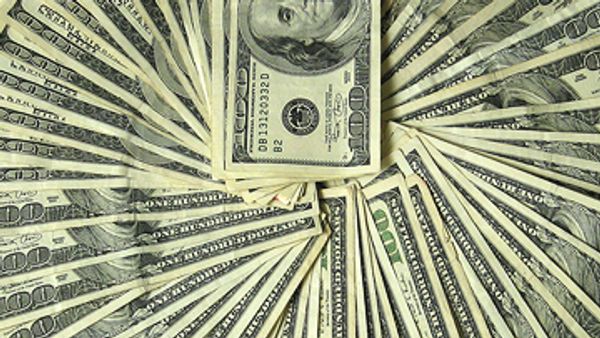 Russian pensioners report theft of $17 million from Moscow flat - Sputnik International