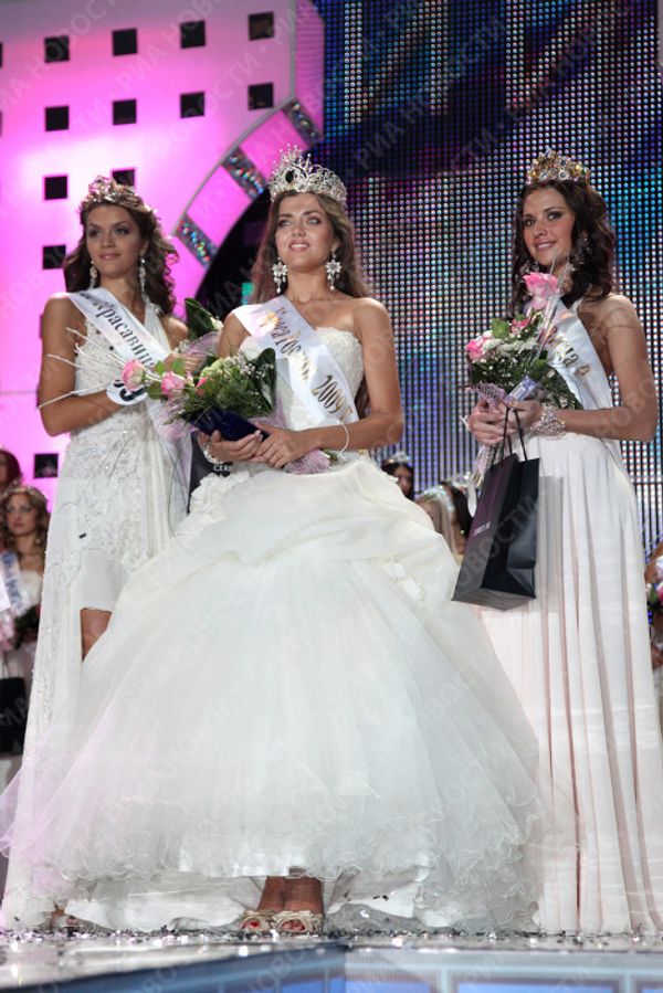 Russian Beauty 2009 pageant Russian Beauty 2009 pageant - Sputnik International