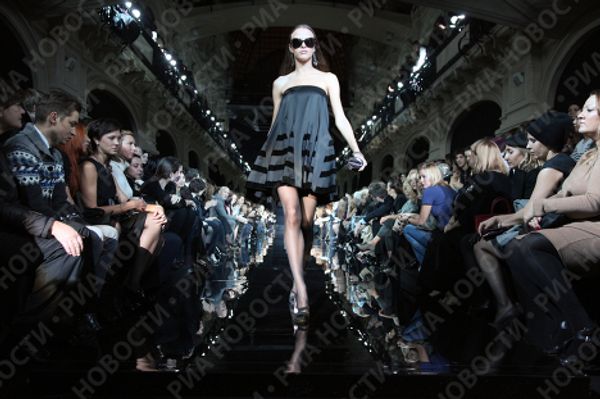 Restrained Armani luxury - Sputnik International