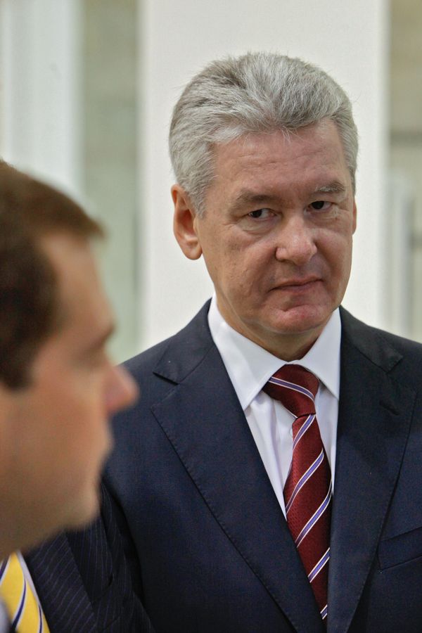 During the visit, Sobyanin will meet with Indian Prime Minister Manmohan Singh.  - Sputnik International