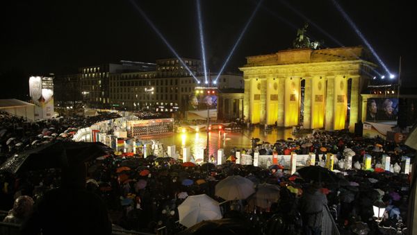 20th anniversary of fall of Berlin Wall - Sputnik International