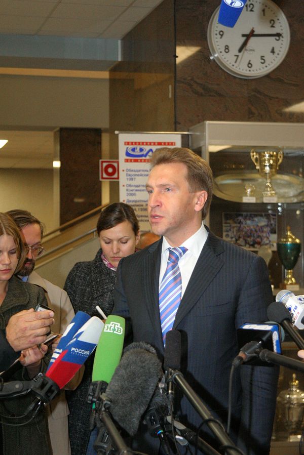 The two firms... are 100% affiliates of AvtoVAZ, Shuvalov said after meeting with workers - Sputnik International