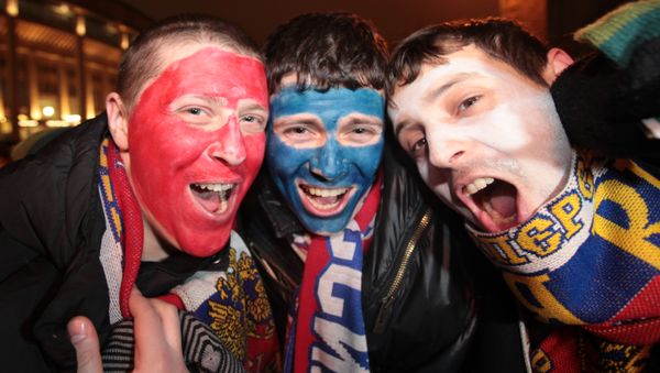 Russian fans to attend Russia vs. Slovenia 2010 World Cup qualifier play-off - Sputnik International