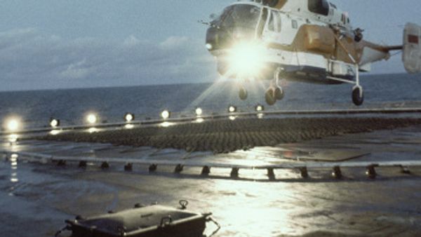Moscow is also planning to build another four helicopter carriers in Russia under French licensing. Moscow is also planning to build another four helicopter carriers in Russia under French licensing. - Sputnik International