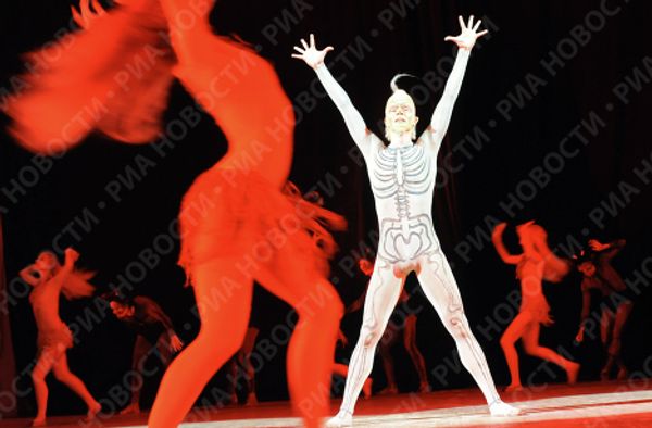 The Igor Moiseyev Dance Company performing the Night on Bald Mountain ballet based on Nikolai Gogol’s works  - Sputnik International