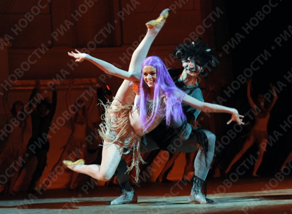 The Igor Moiseyev Dance Company performing the Night on Bald Mountain ballet based on Nikolai Gogol’s works  - Sputnik International