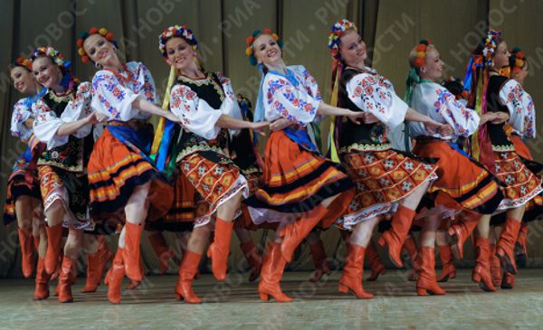 The Igor Moiseyev Dance Company performing the Night on Bald Mountain ballet based on Nikolai Gogol’s works - Sputnik International