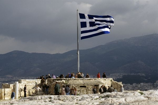 Russian sailors face Greek trial on cigarette smuggling charges - Sputnik International