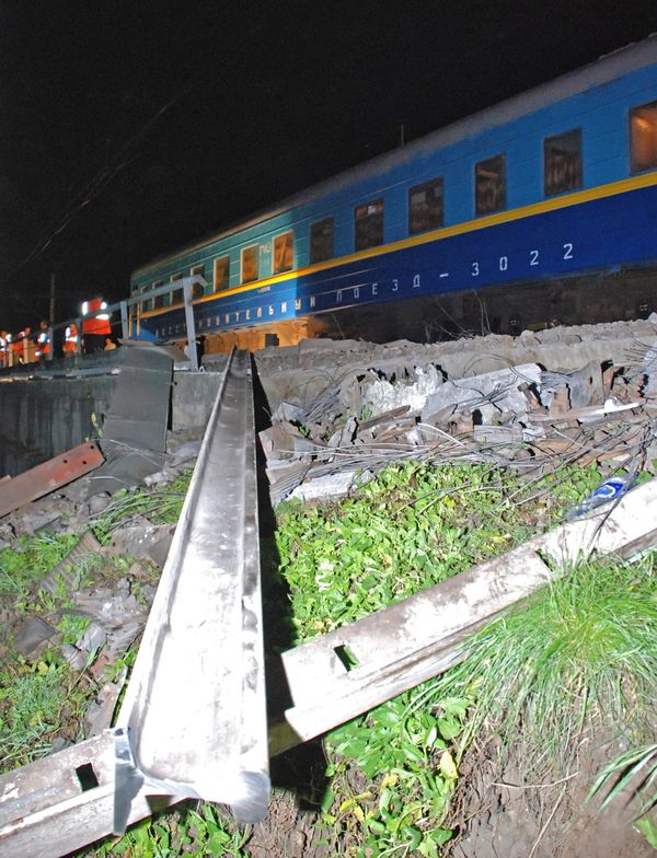 An emergencies source said: Twenty-one bodies have been found. - Sputnik International