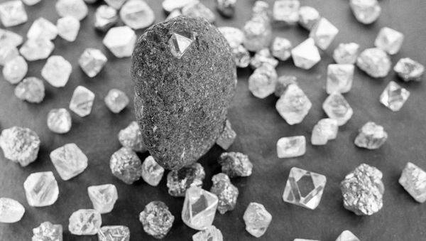 Diamonds - Sputnik International