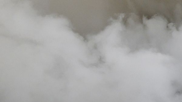 Russian daily's office attacked with smoke bombs Russian daily's office attacked with smoke bombs - Sputnik International