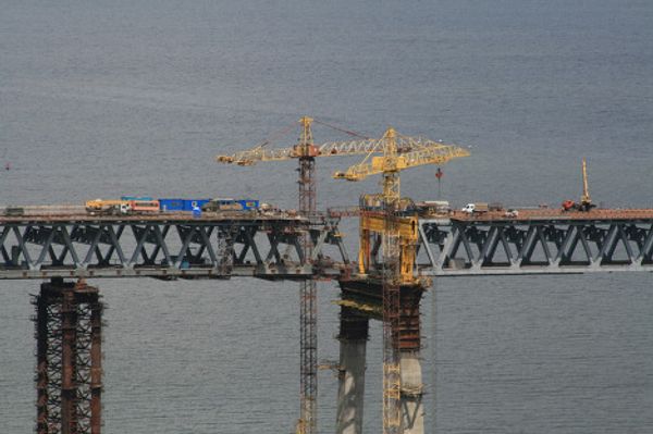 A bridge connecting Europe and Asia A bridge connecting Europe and Asia - Sputnik International