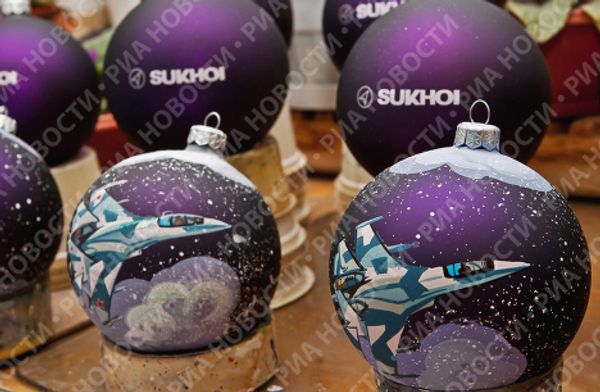 Christmas decorations with “Obama balls” a piece of artwork  - Sputnik International
