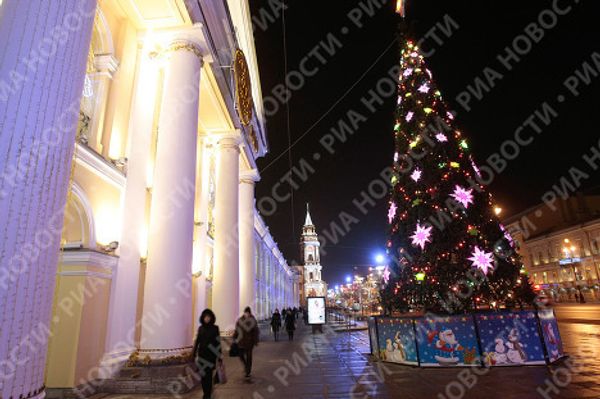 New Year lights on the streets of St. Petersburg New Year lights on the streets of St. Petersburg - Sputnik International