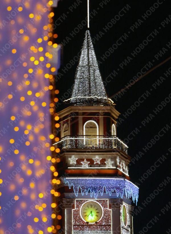 New Year lights on the streets of St. Petersburg New Year lights on the streets of St. Petersburg - Sputnik International