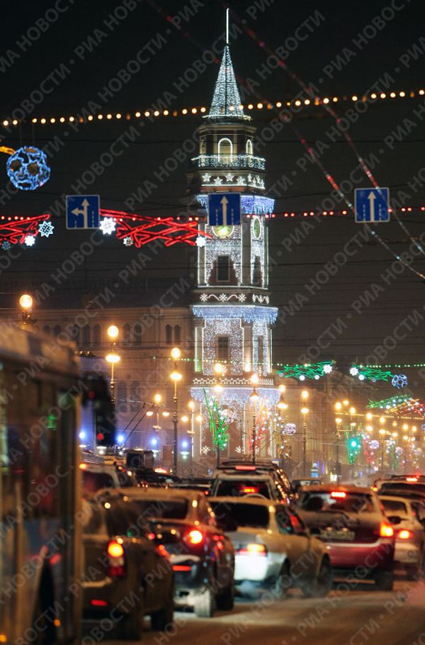 New Year lights on the streets of St. Petersburg New Year lights on the streets of St. Petersburg - Sputnik International