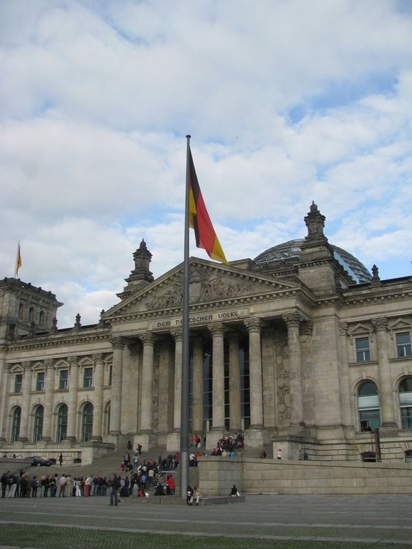 German Govt. Spokeswoman Denies Merkel Referendum Statement - Sputnik International