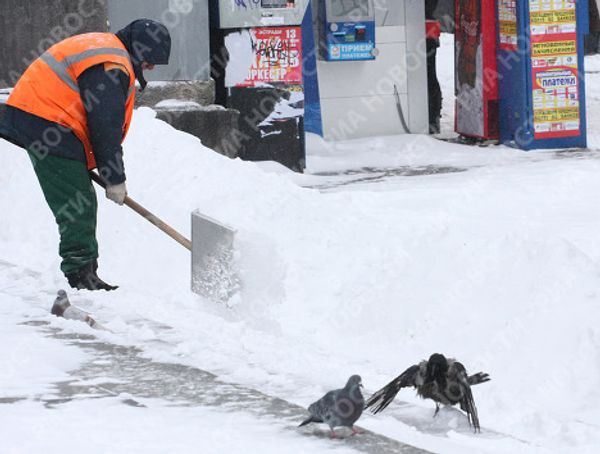 Heavy snow covers Moscow Heavy snow covers Moscow - Sputnik International