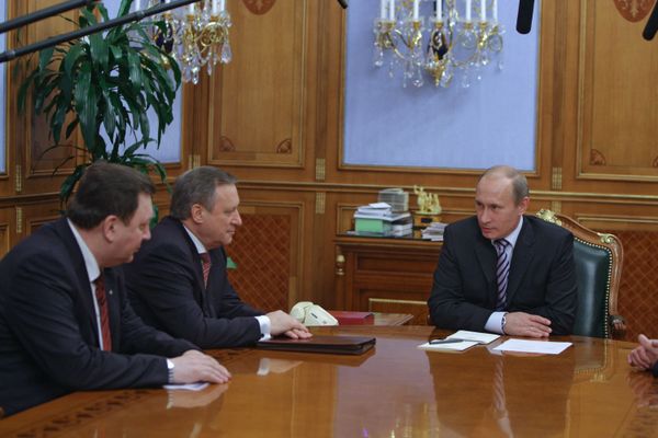  Company President Alexander Bobryshev told Russian Prime Minister Vladimir Putin the research on the new aircraft project should be completed by 2012, while production-line assembly should start in 2020 to 2025.  - Sputnik International