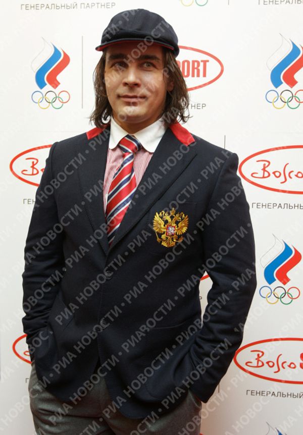 Russian star athletes receive Olympic outfits Russian star athletes receive Olympic outfits - Sputnik International