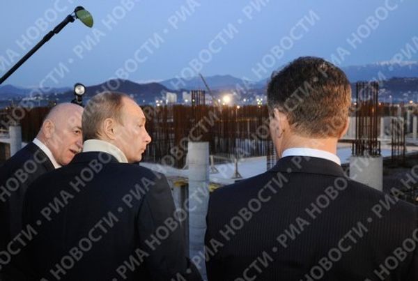 Vladimir Putin inspects Sochi Olympic facilities - Sputnik International