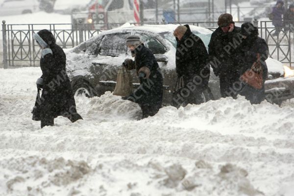 Snowfall in St. Petersburg breaks 130-year record - Sputnik International
