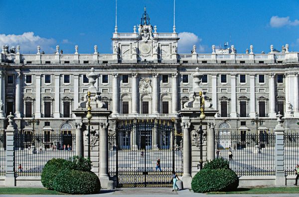 Spain takes over EU presidency - Sputnik International