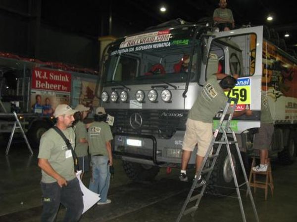 2010 Dakar Rally starts off in Buenos Aires - Sputnik International