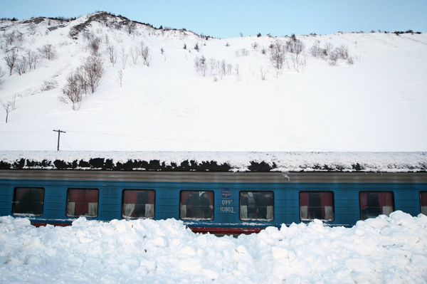 More than 300 rail workers, along with as many as 200 soldiers, were working to clear the line and restore rail service More than 300 rail workers, along with as many as 200 soldiers, were working to clear the line and restore rail service - Sputnik International
