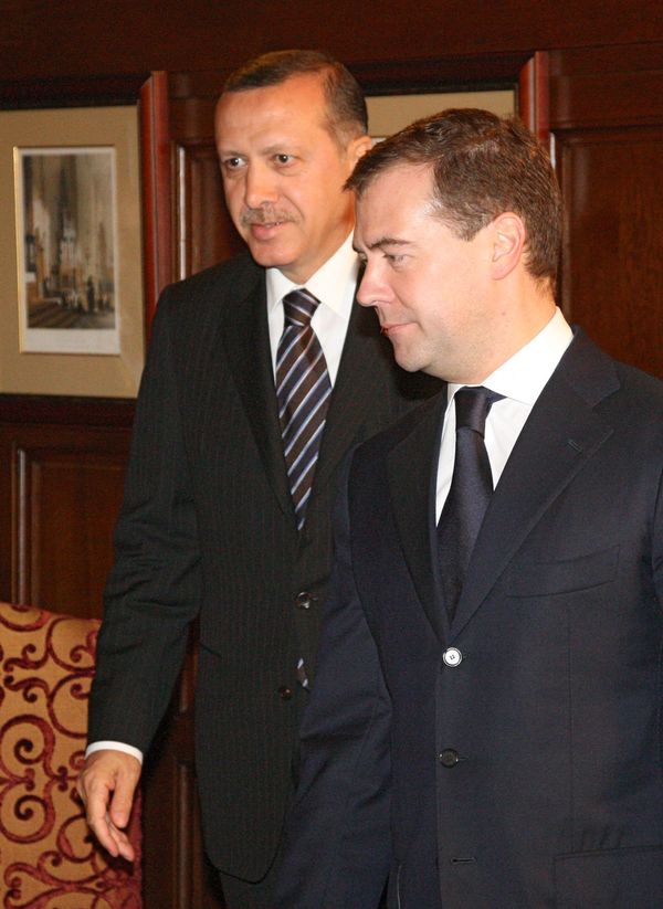  Medvedev-Erdogan talks to focus on gas, oil, nuclear projects  - Sputnik International