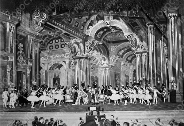The history of the Bolshoi Theater: From construction to modern period The history of the Bolshoi Theater: From construction to modern period - Sputnik International