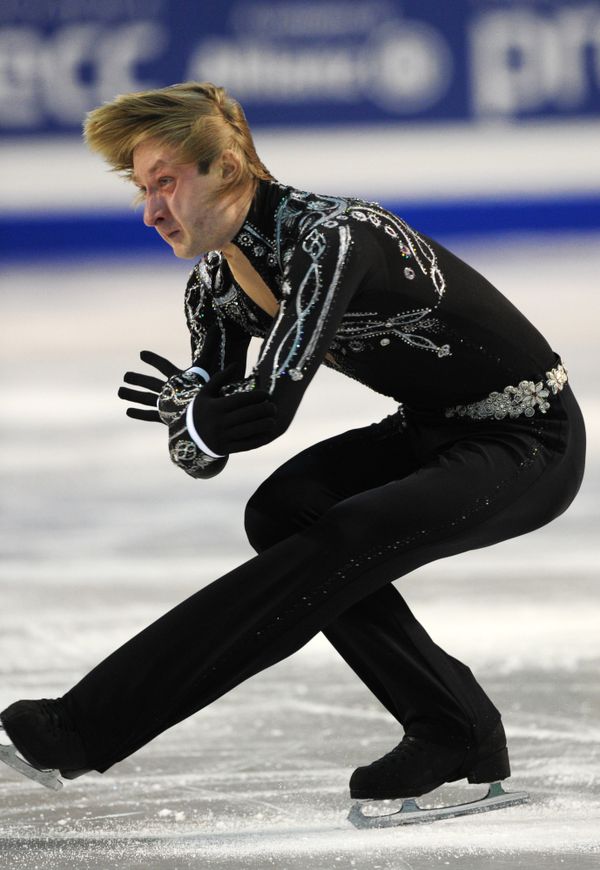  Russia's Figure Skating ace Plushchenko takes Europe's gold  - Sputnik International