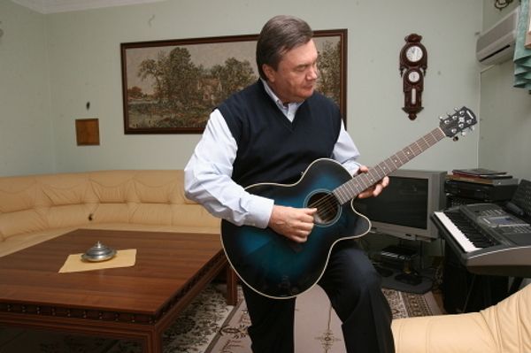 Front-runner in the Ukrainian presidential elections, Viktor Yanukovych Front-runner in the Ukrainian presidential elections, Viktor Yanukovych - Sputnik International