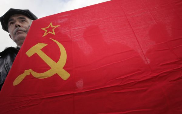 Moldova Bans Hammer and Sickle Logo          - Sputnik International