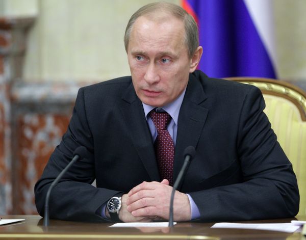 Natural population decline in Russia down by 31% in 2009 - Putin - Sputnik International