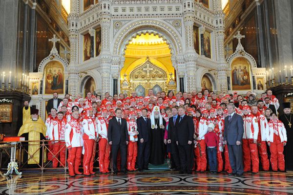 Seeing Russian Olympic competitors off to Vancouver - Sputnik International
