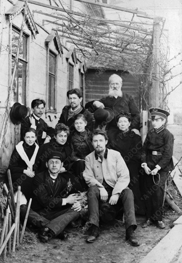 Anton Chekhov through the years: photographs Anton Chekhov through the years: photographs - Sputnik International