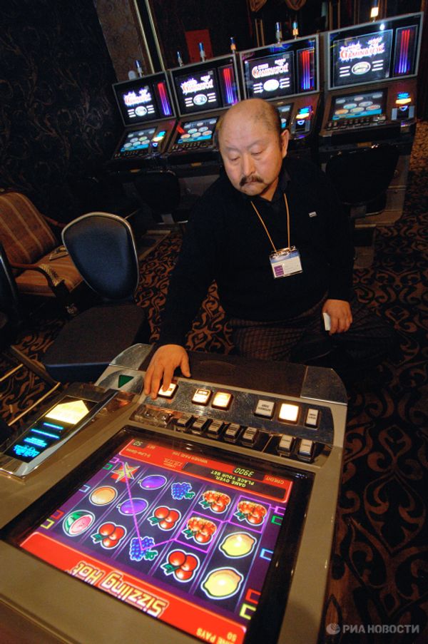 Russia’s first newly legal casino opens its doors - Sputnik International