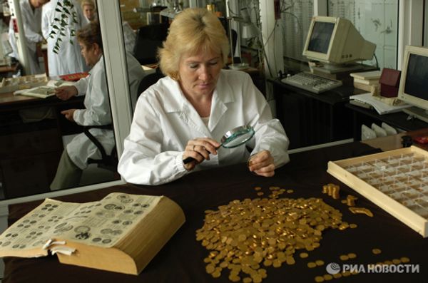 Gold, diamonds and other treasures in the Russian State Depository Gold, diamonds and other treasures in the Russian State Depository - Sputnik International