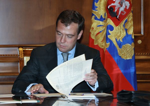Russian president approves new military doctrine - Sputnik International