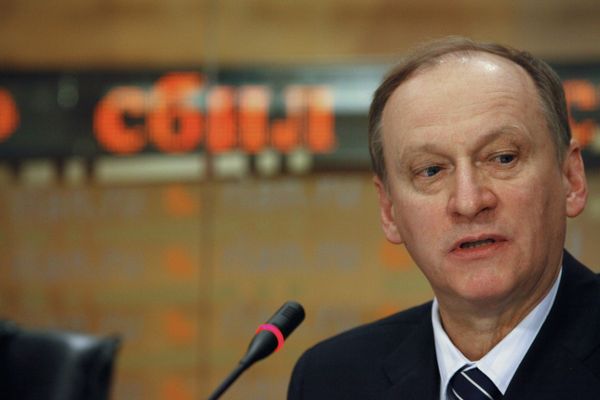 Russian Security Council head Nikolai Patrushev described these threats as non-traditional, in contrast to military threats, stressing they were taking center stage and could not be countered by states single handedly Russian Security Council head Nikolai Patrushev described these threats as non-traditional, in contrast to military threats, stressing they were taking center stage and could not be countered by states single handedly - Sputnik International
