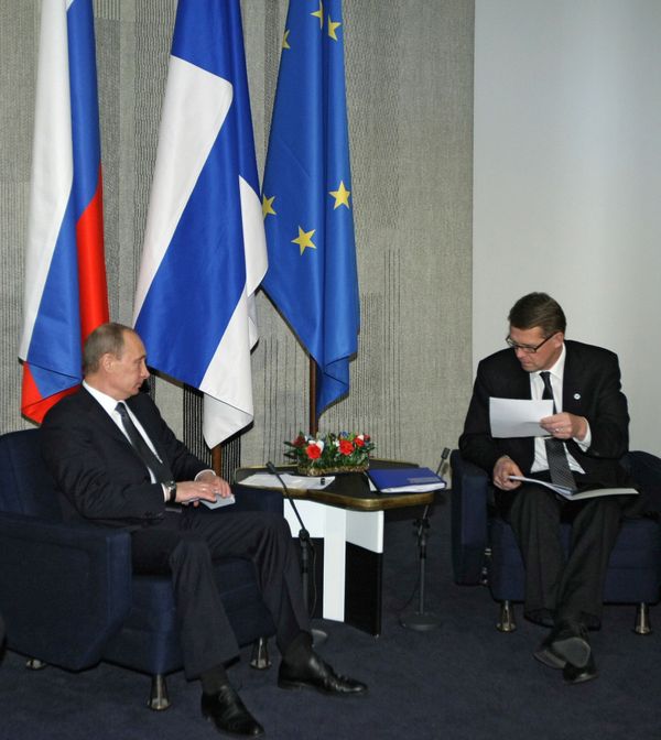 Russian energy strategy based on growth of global demand - Putin - Sputnik International