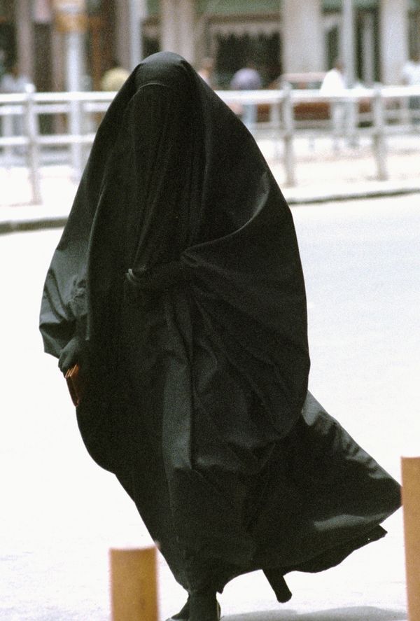Woman in yashmak  - Sputnik International