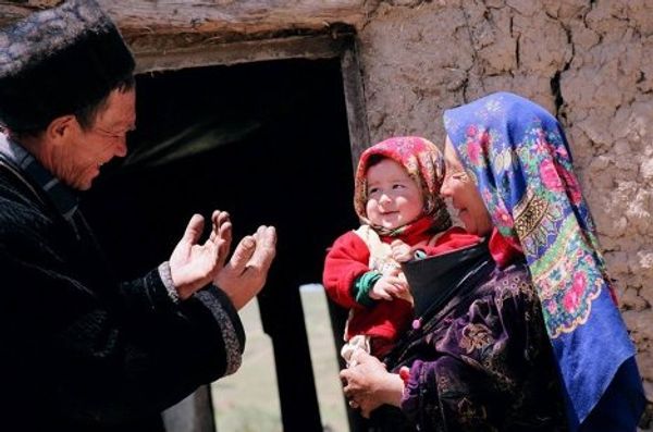 Photos that insult ‘the whole Uzbek nation’ - Sputnik International