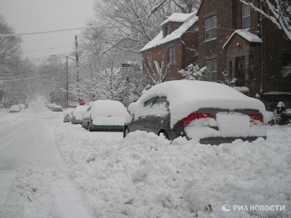Heavy snowstorm batters New York - Sputnik International