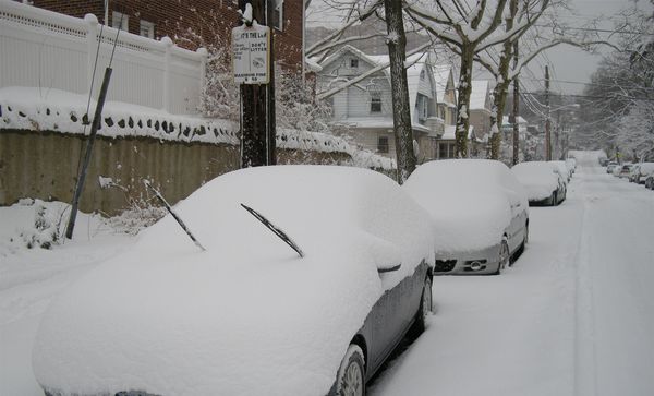 Heavy snowstorm batters New York - Sputnik International