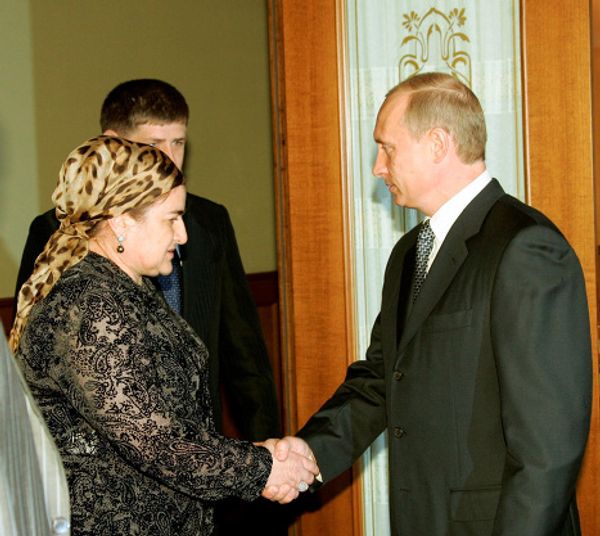 Aymani Kadyrov, a woman the Chechen president listens to - Sputnik International
