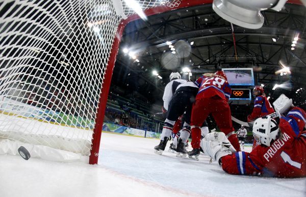Canada, U.S. victorious in hockey group stage openers Canada, U.S. victorious in hockey group stage openers - Sputnik International
