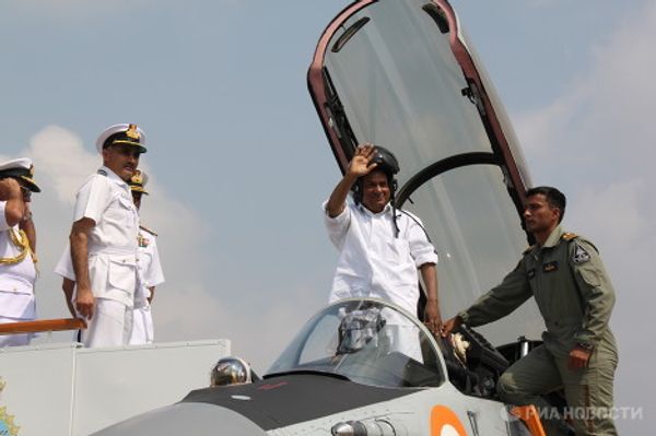 Russian MiG-29K fighters enter service with Indian Navy - Sputnik International